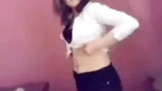 ڈی ڈی ایف نیٹ ورک سے خوبصورت ریجینا اسپارکس کے ساتھ ہینڈ جاب ایکشن