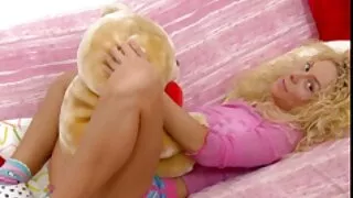 ڈاون ٹو فک ڈیٹنگ سے خوبصورت وکی ہنڈٹ کے ساتھ زبانی منظر