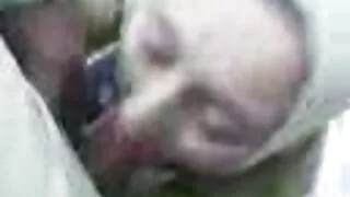 ڈڈ کاسٹ سے گرم شوقیہ کے ساتھ سٹرپنگ فلم