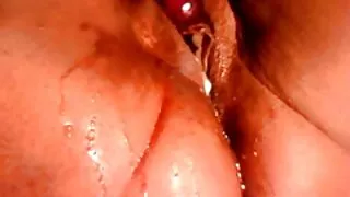 سکور لینڈ سے موہک ریٹا ڈینیئلز کے ساتھ چھیدنے والی سمٹ
